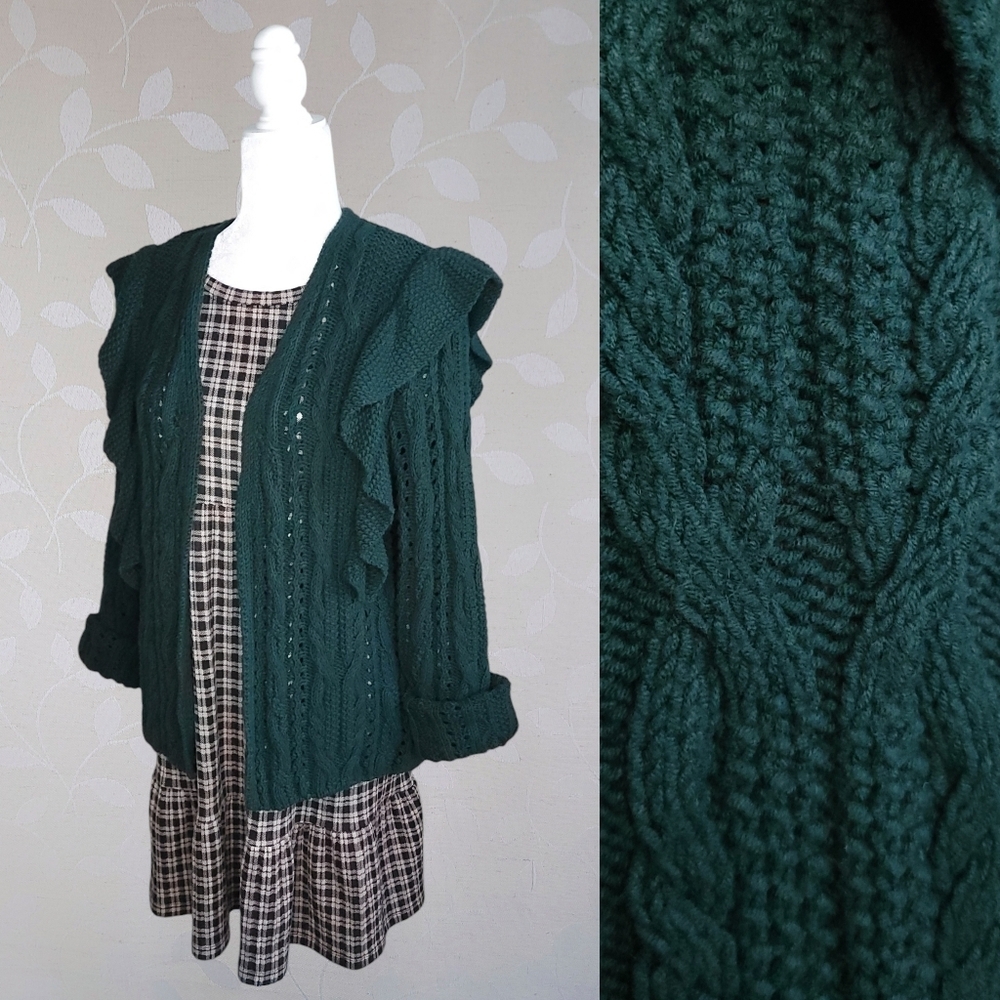 Universal Thread Cottagecore Cable Knit Ruffle Detail Open Front Cardigan Green